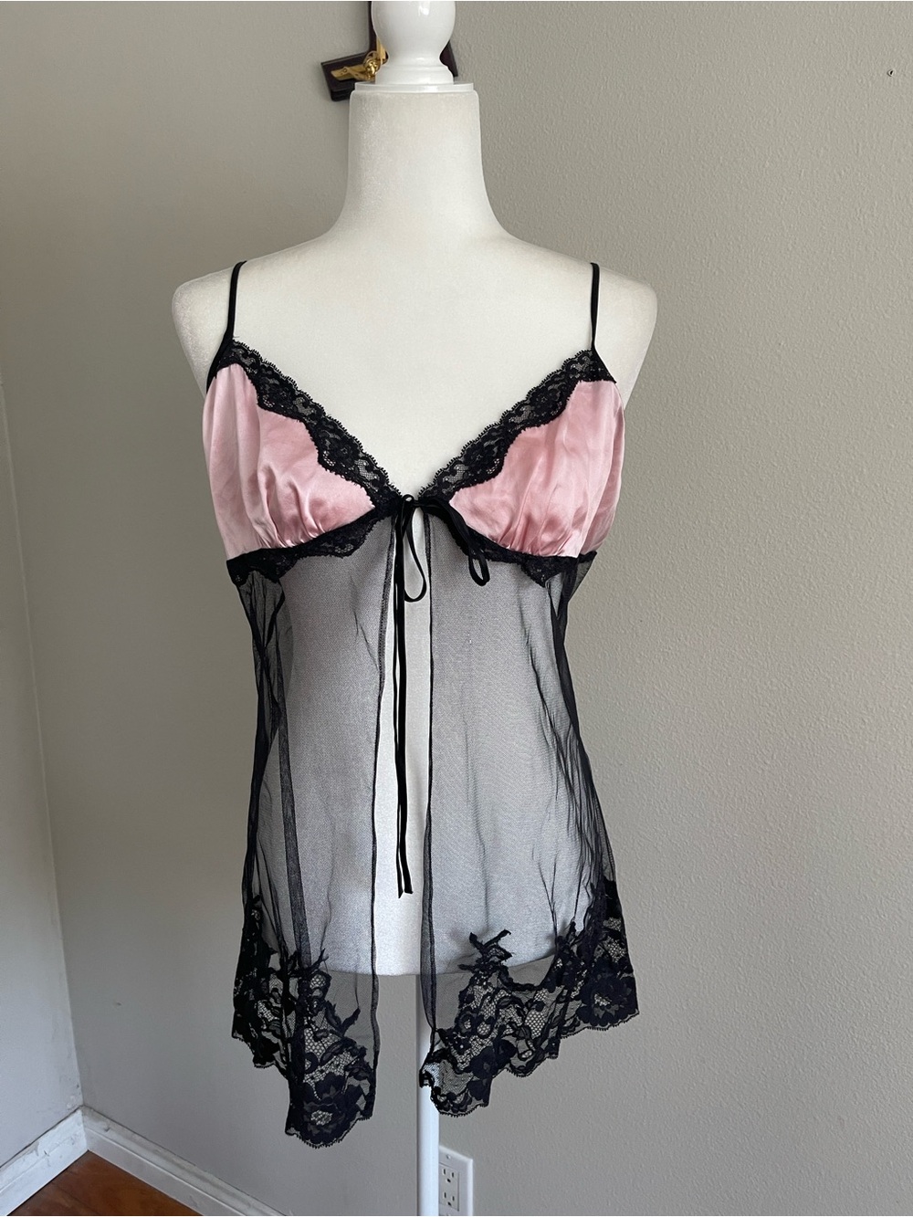 Victoria's Secret Vintage 2001 Black Sheer Mesh Chemise with Pink Satin Cups